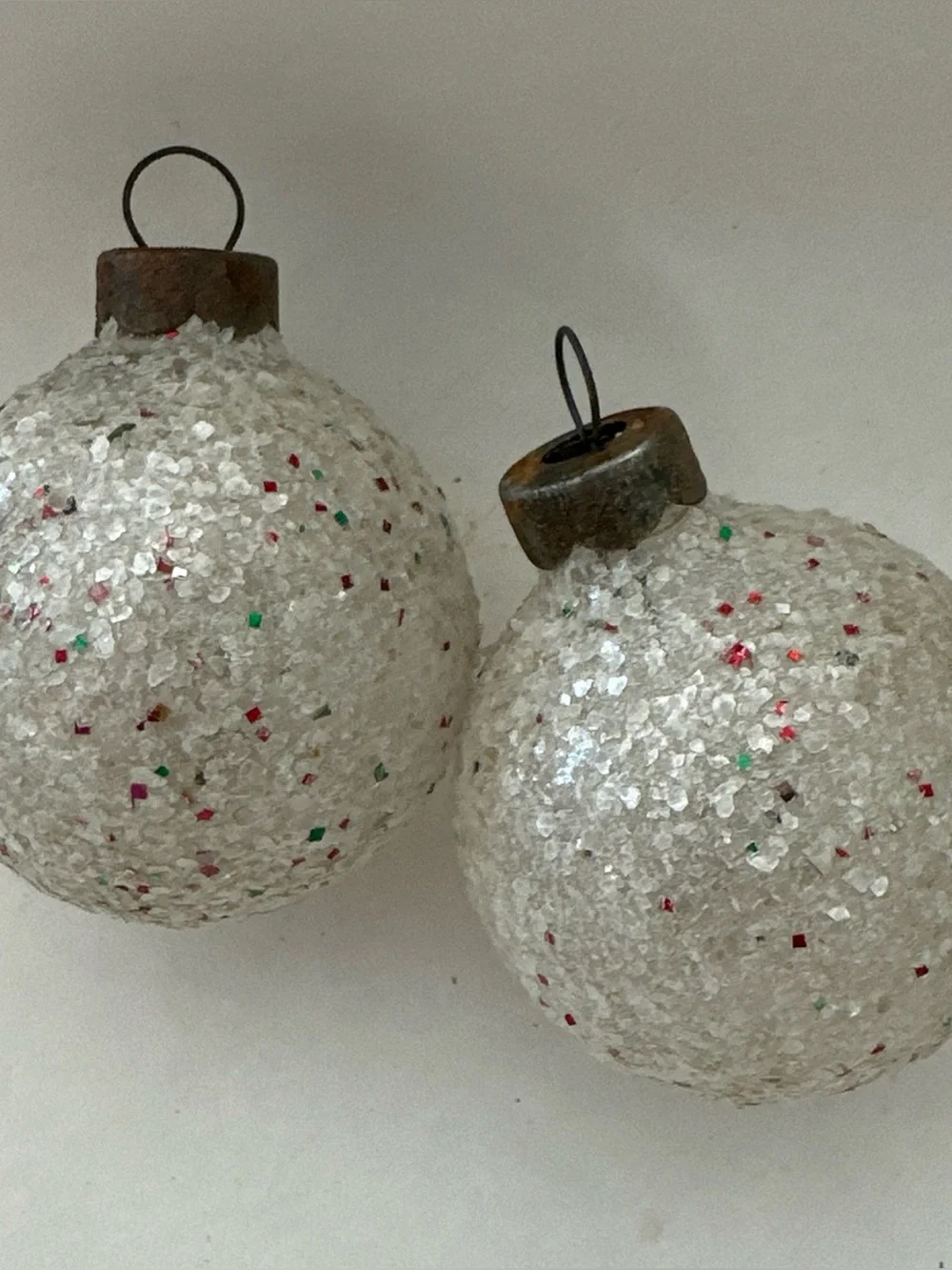 2 VINTAGE SMALL MICA ORNAMENTS 2